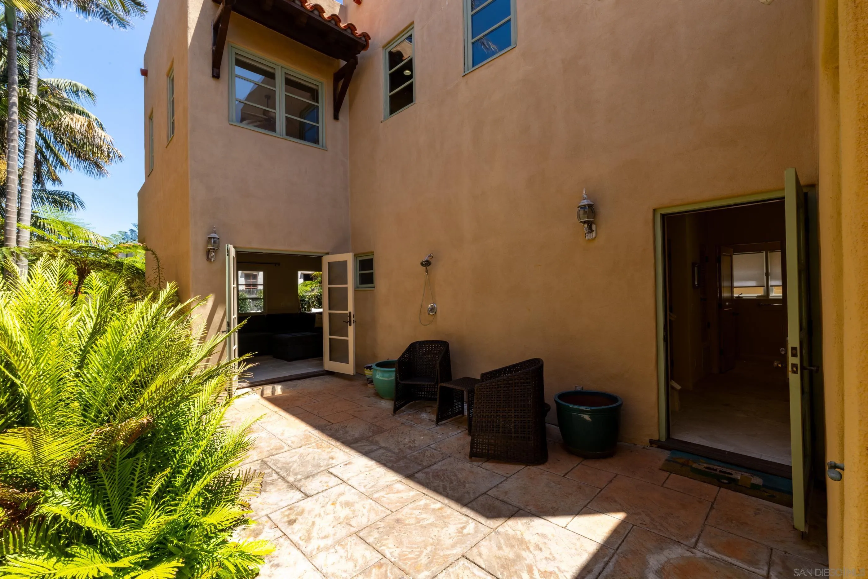 418 Marine St