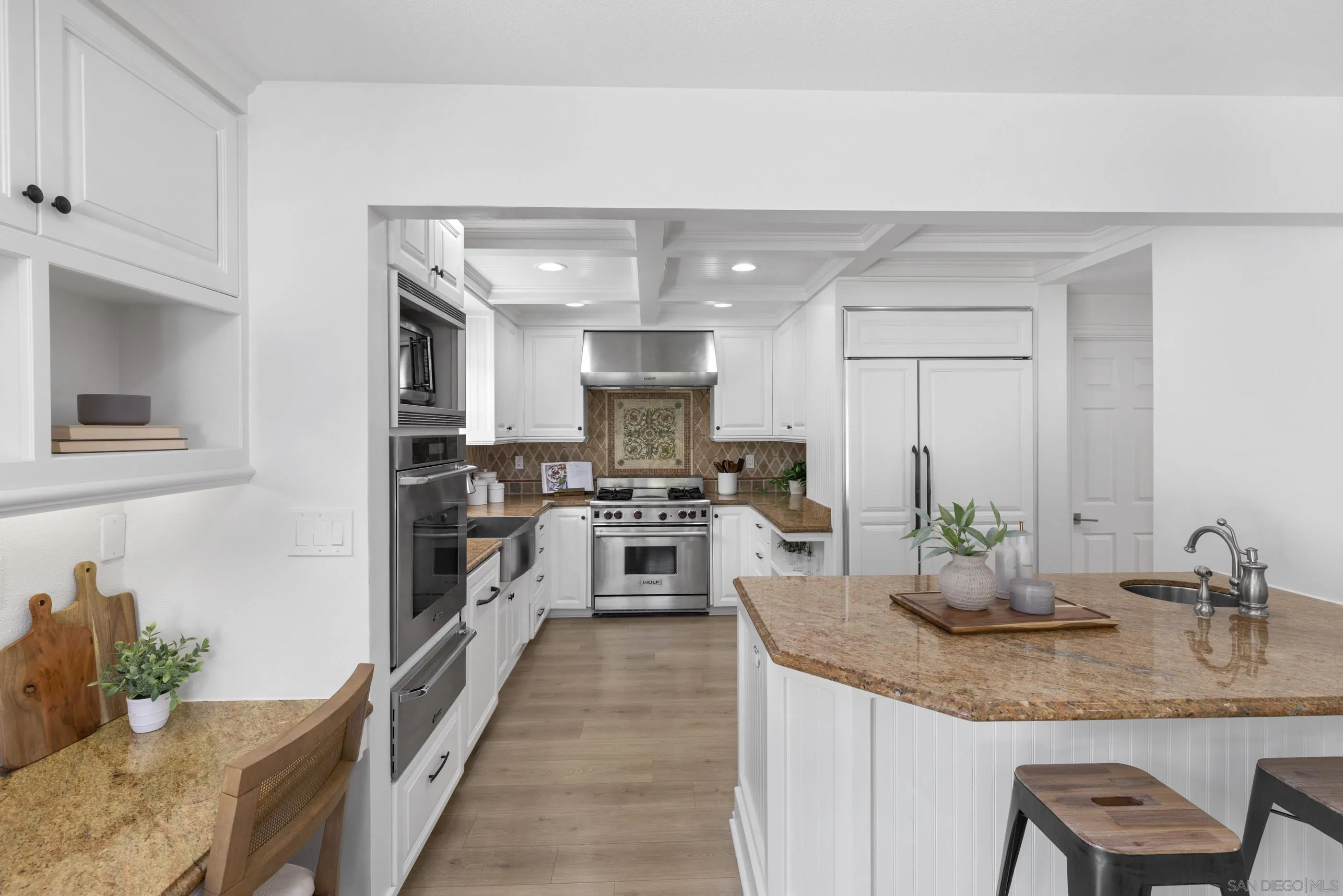 2518 Caminito La Paz