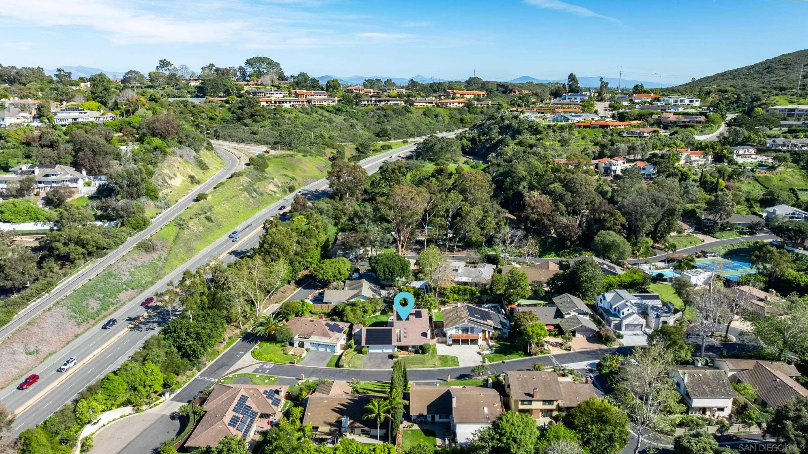 2518 Caminito La Paz