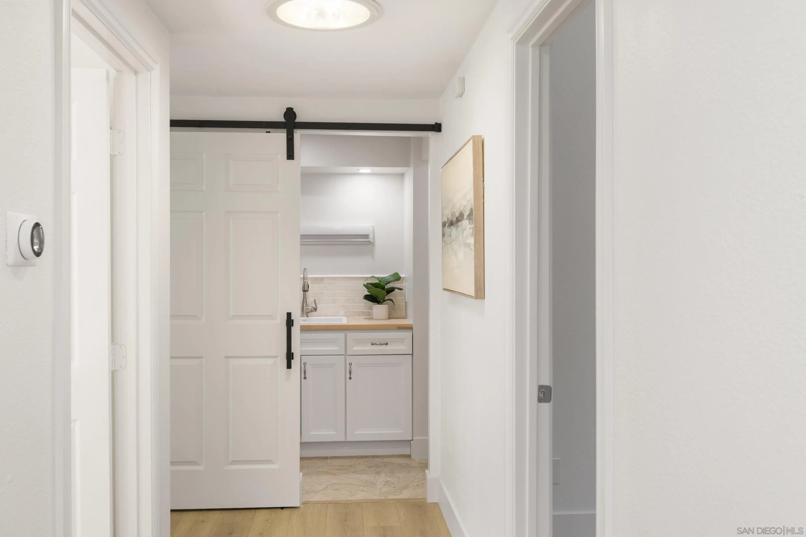 2518 Caminito La Paz