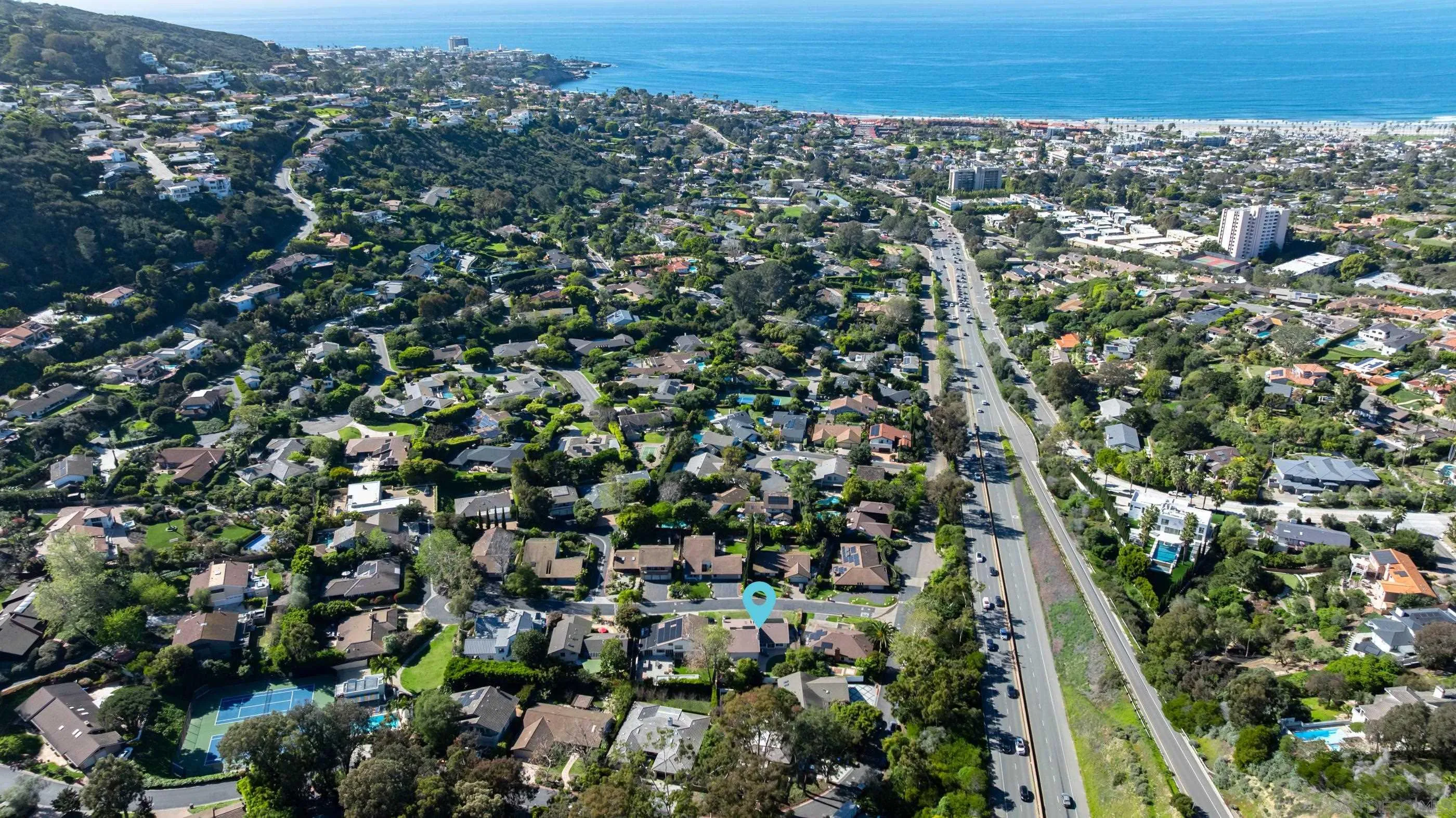 2518 Caminito La Paz