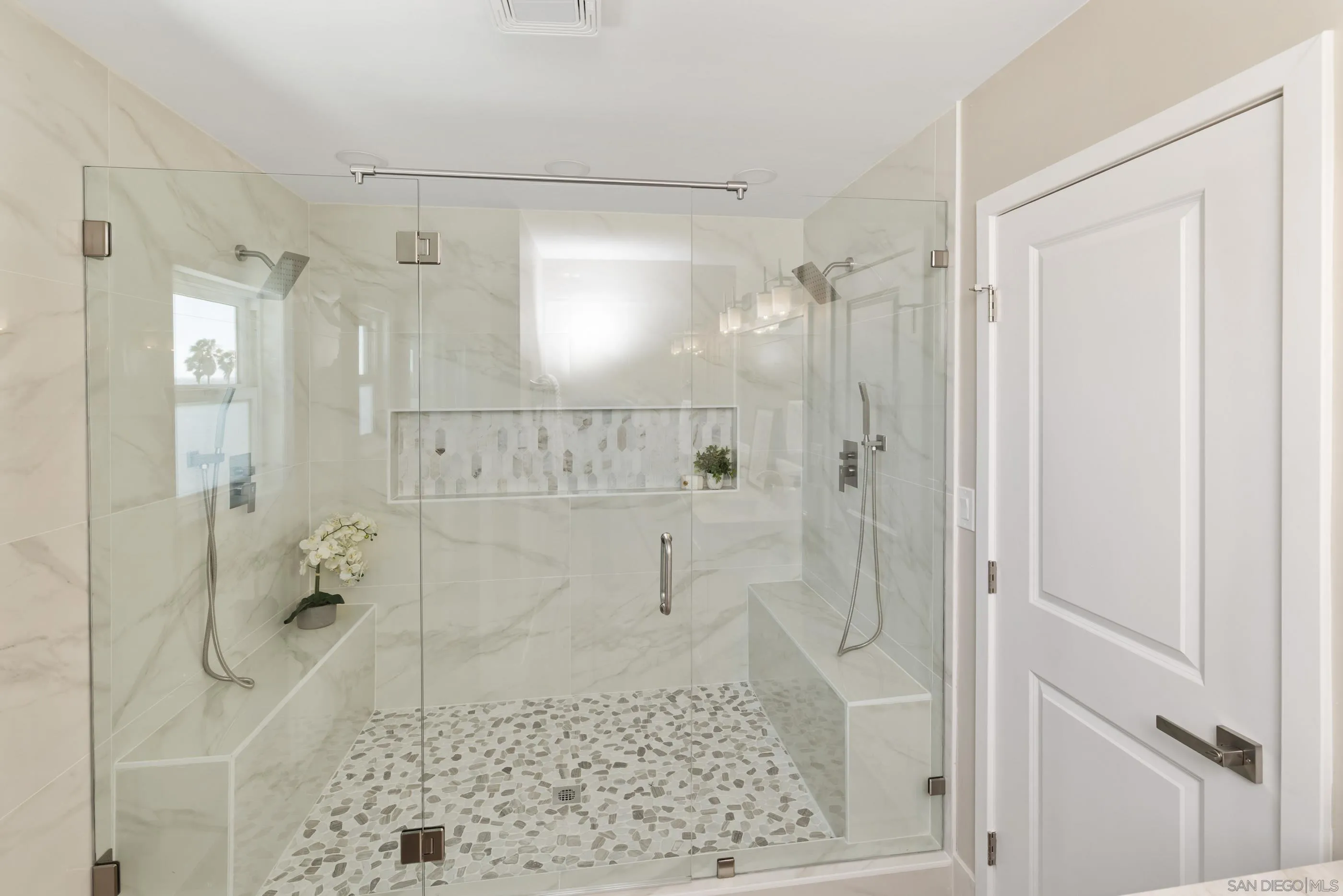 5764 Eldergardens St