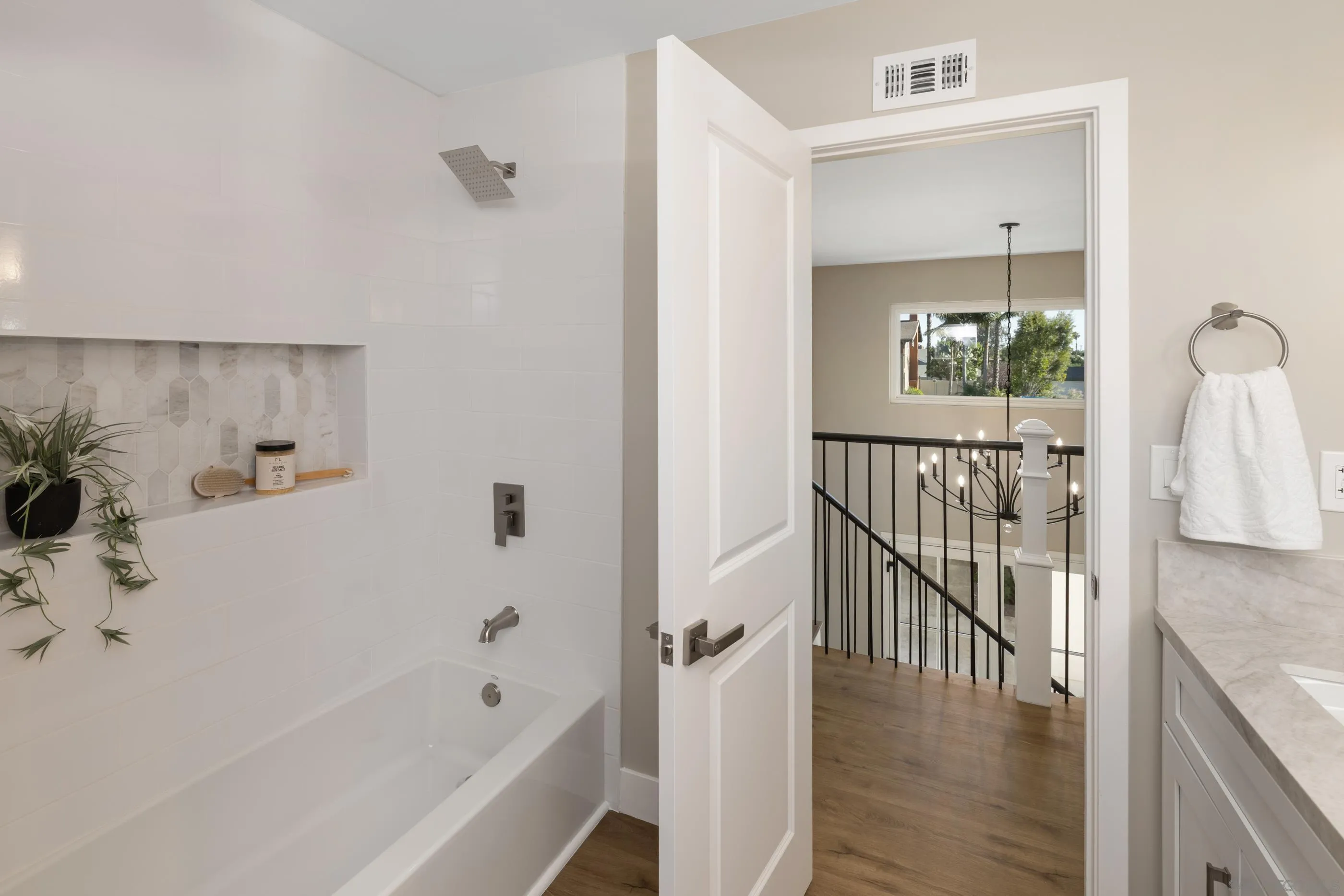 5764 Eldergardens St