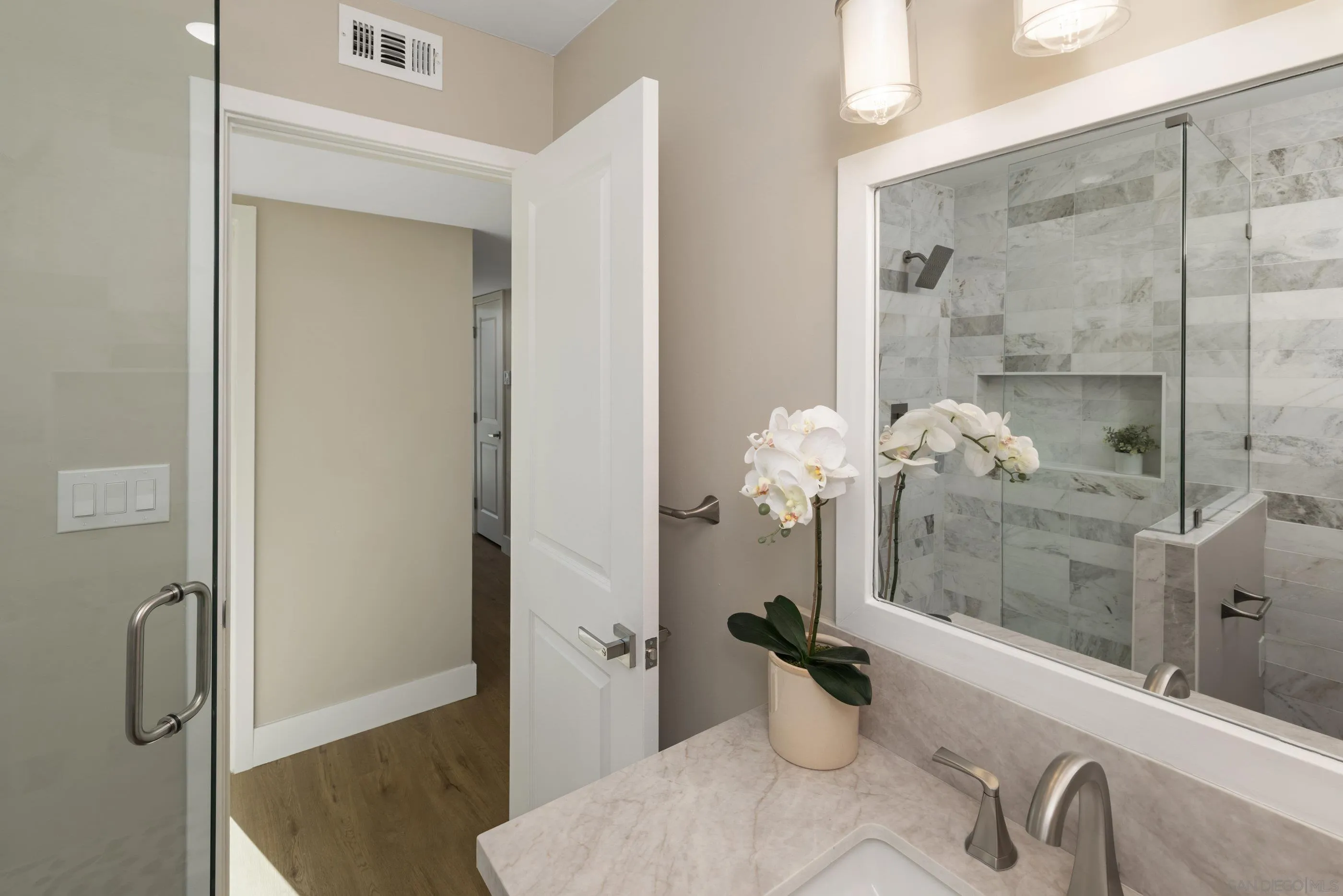 5764 Eldergardens St