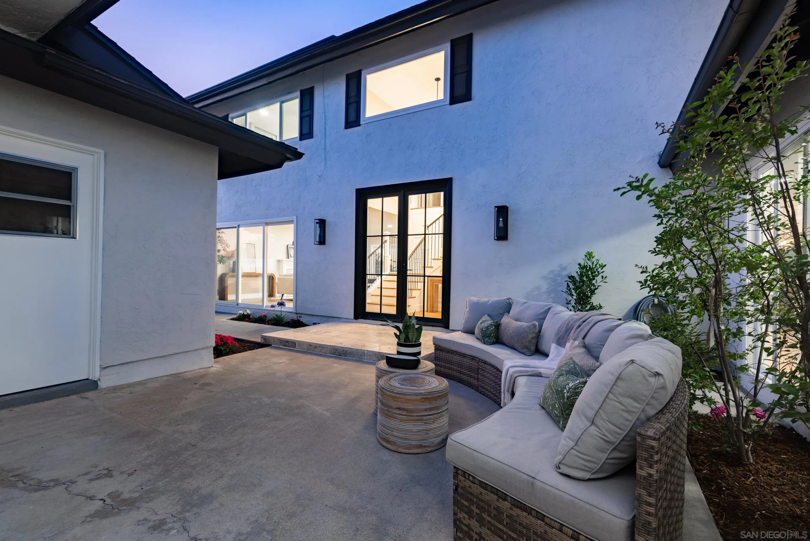 5764 Eldergardens St