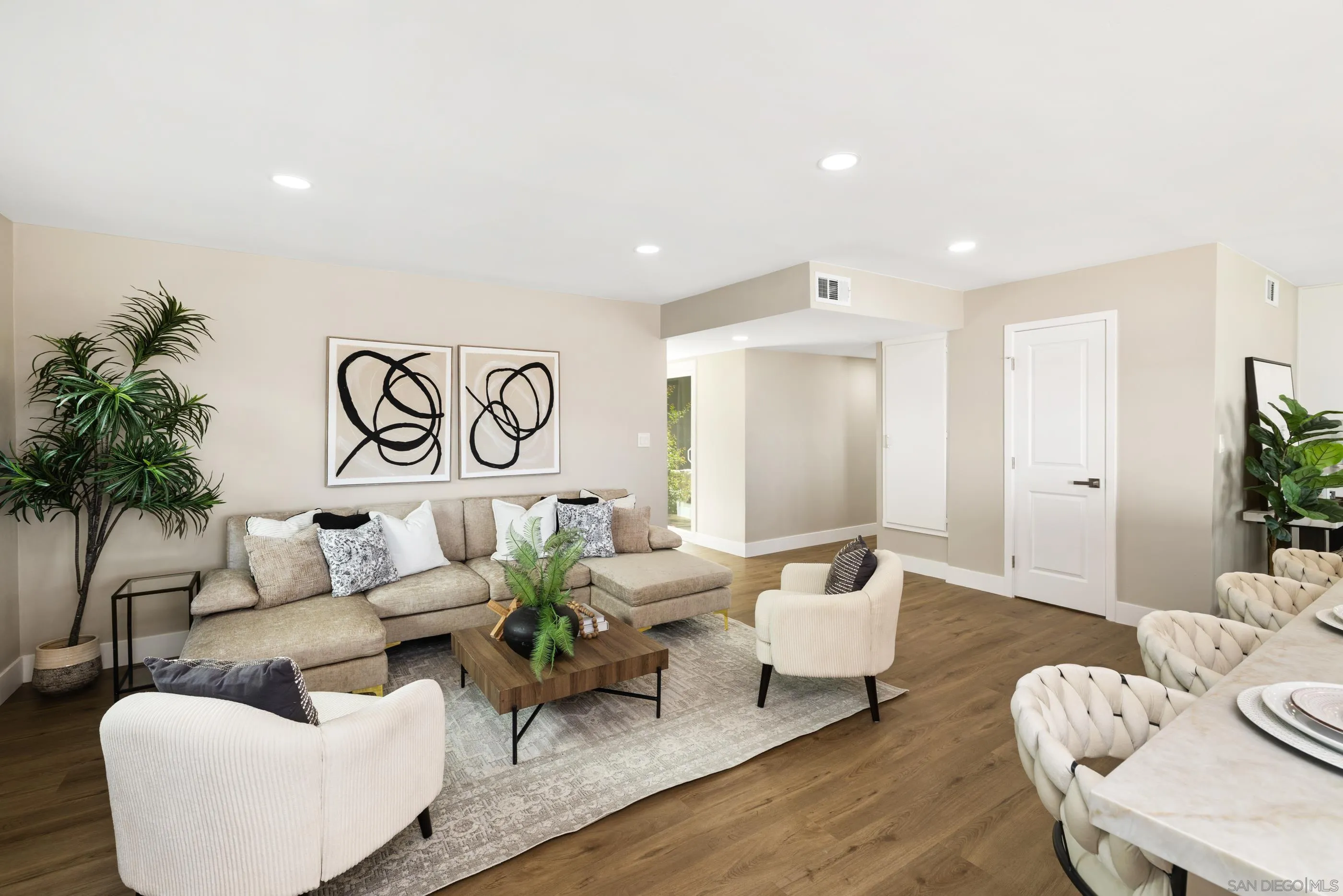 5764 Eldergardens St