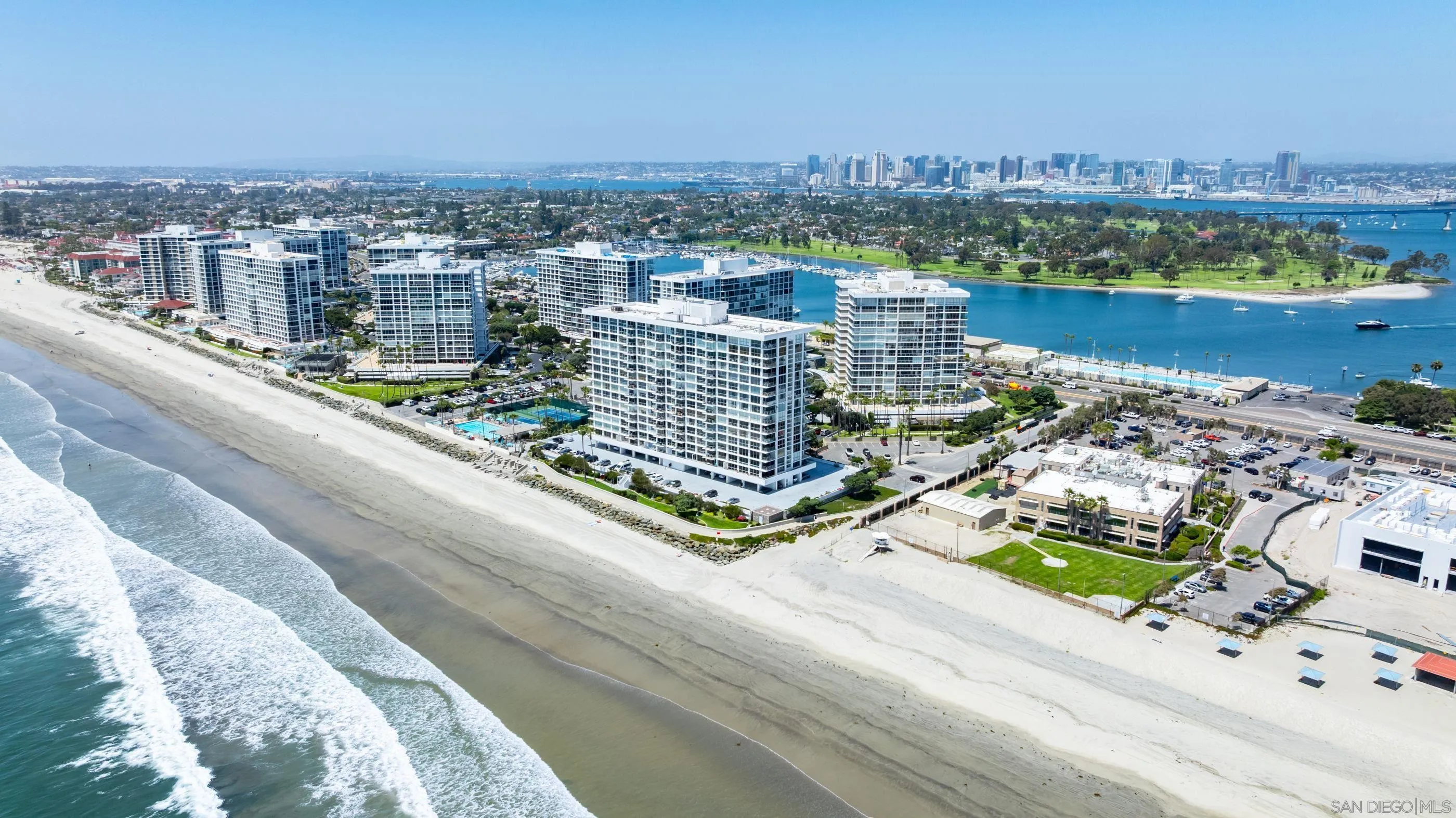 1830 Avenida Del Mundo Unit 909