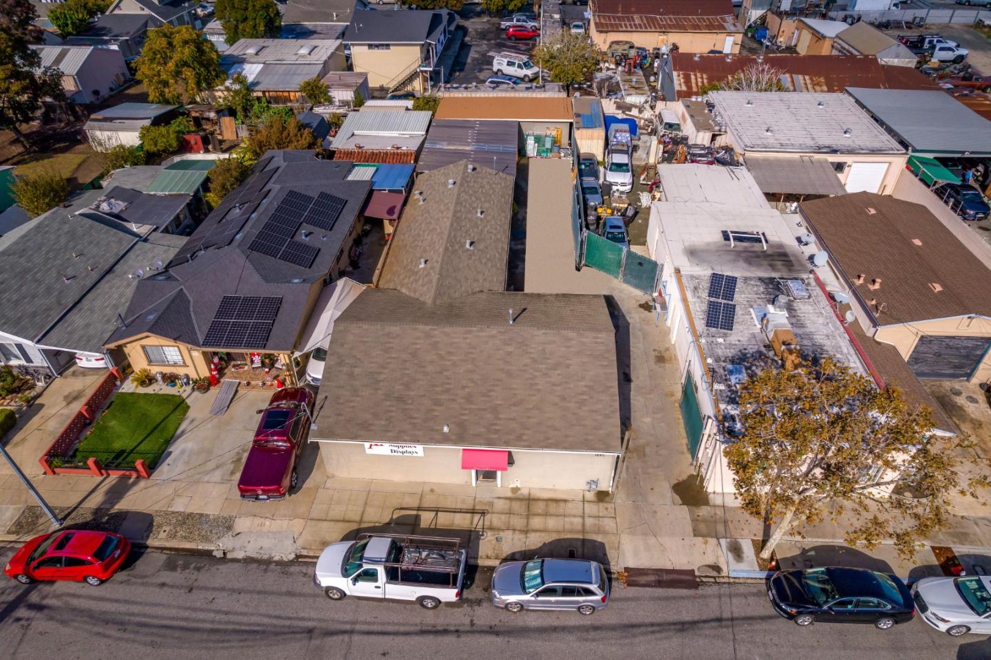 1297 E San Fernando ST
