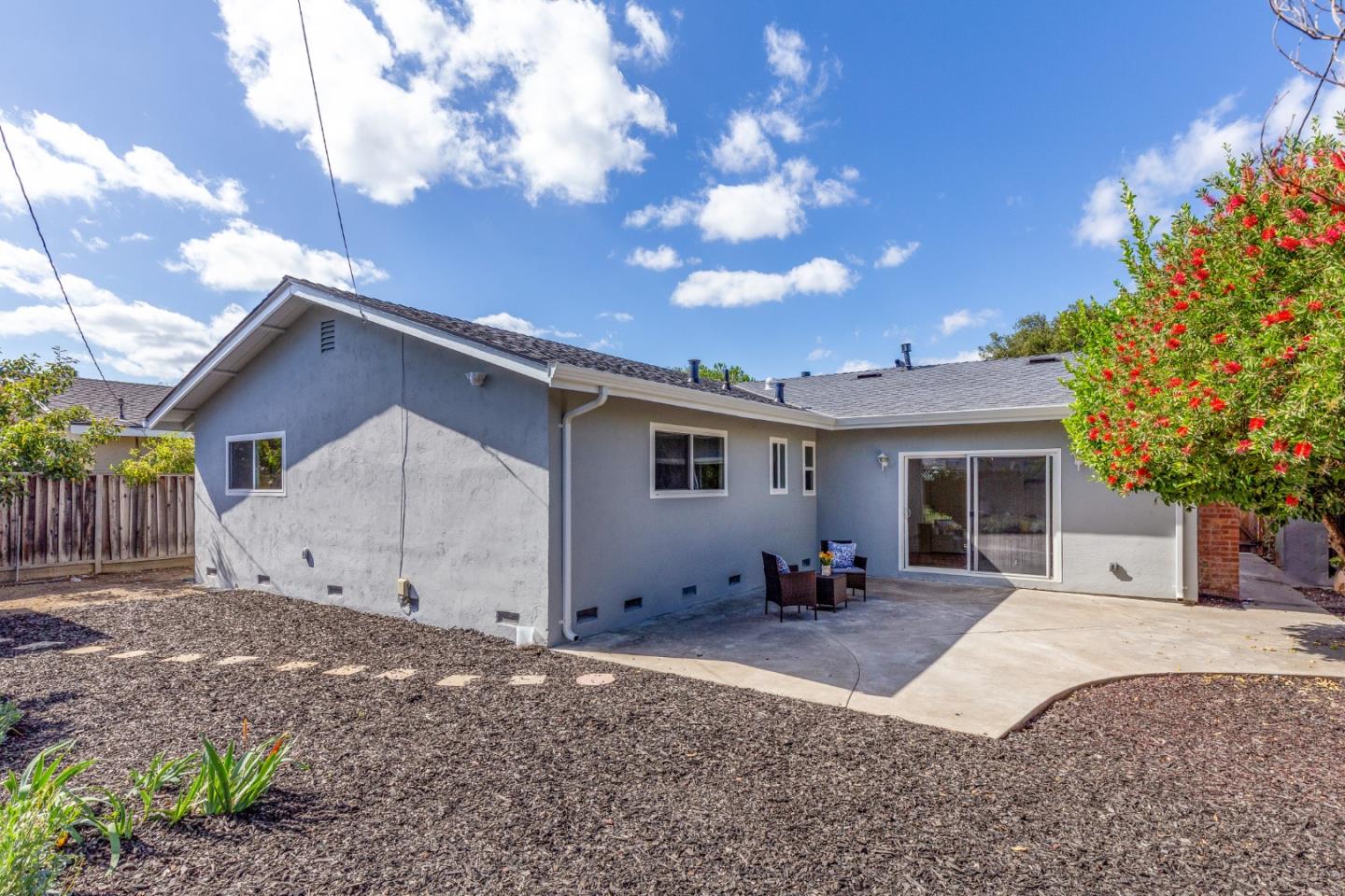 2314 Middletown DR