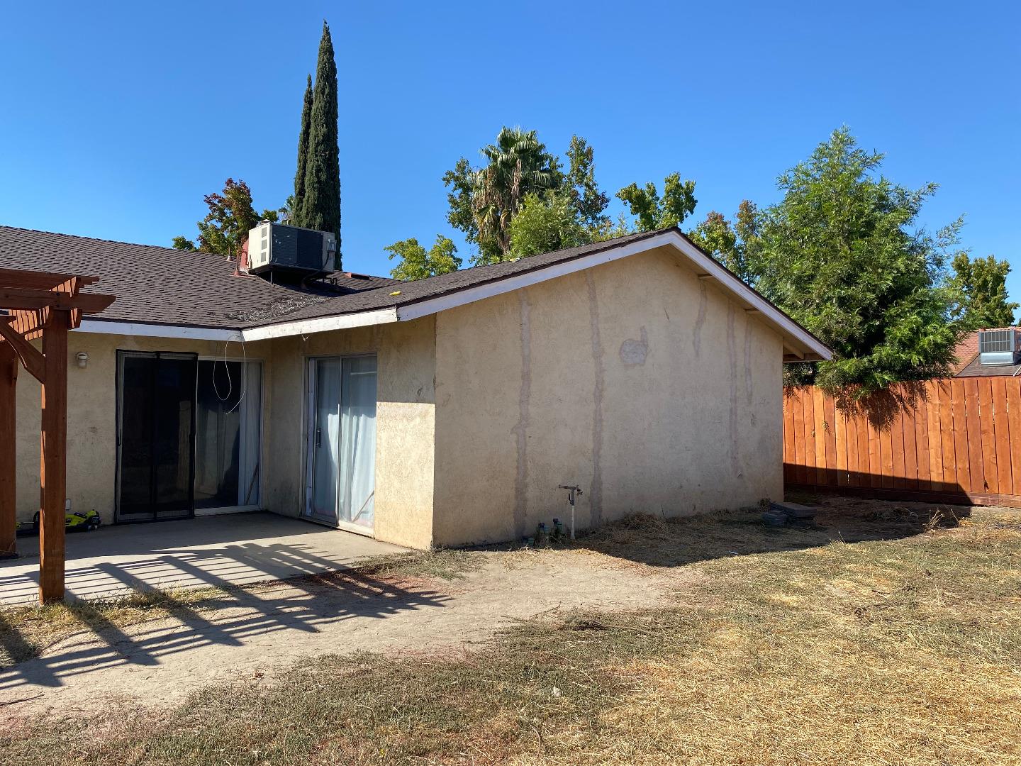 3280 Austin AVE