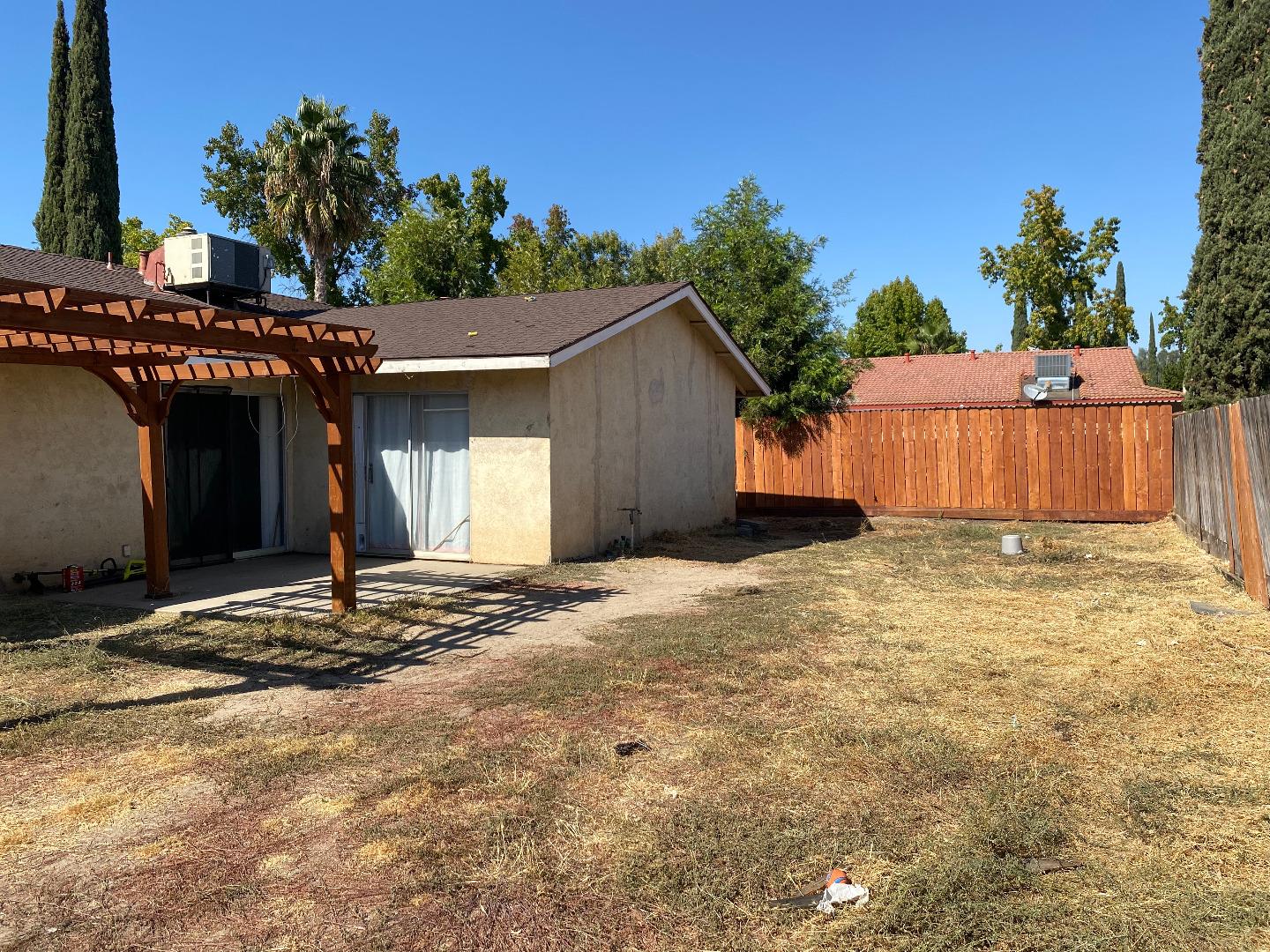 3280 Austin AVE