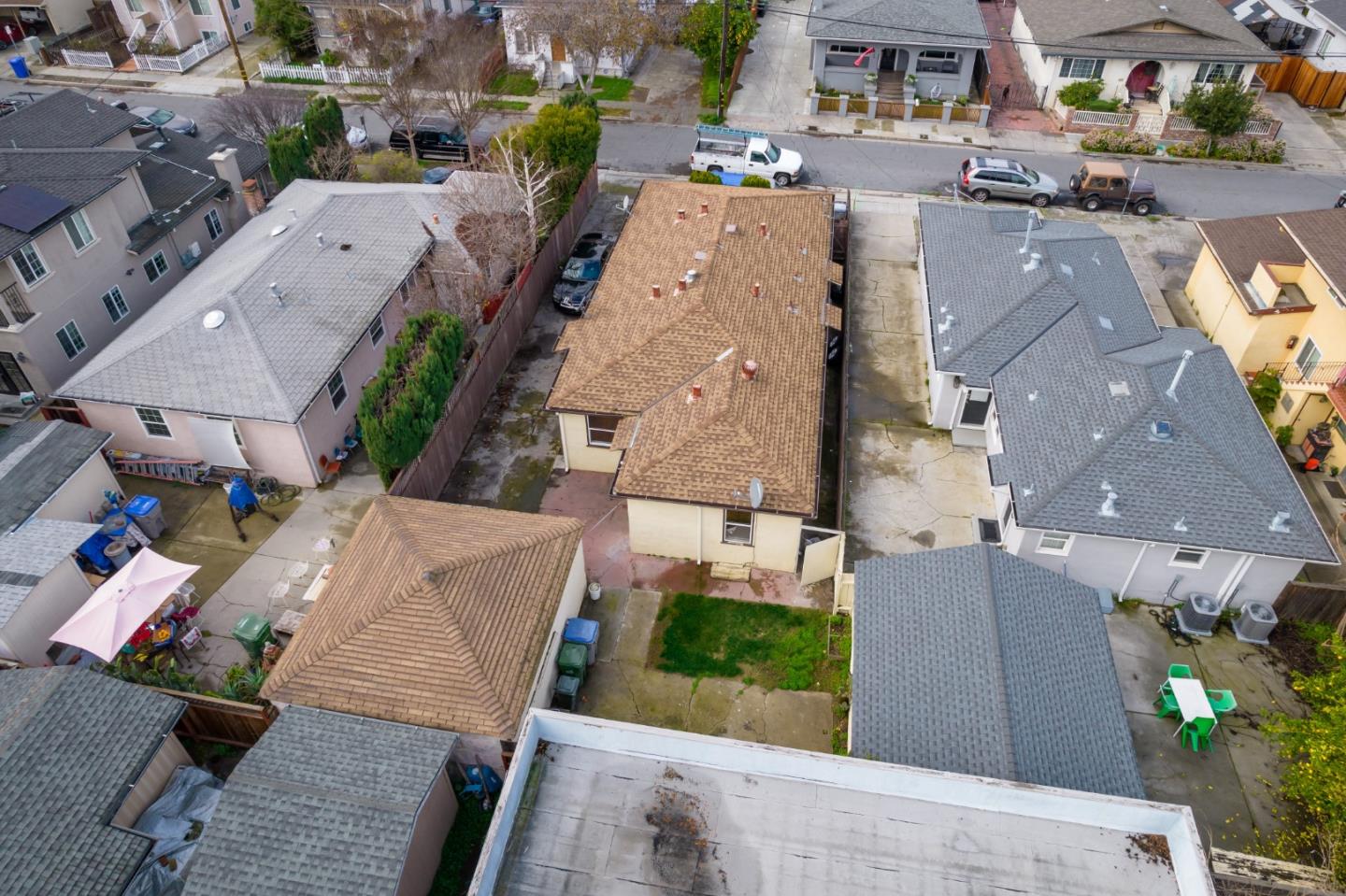 174 Rainier ST