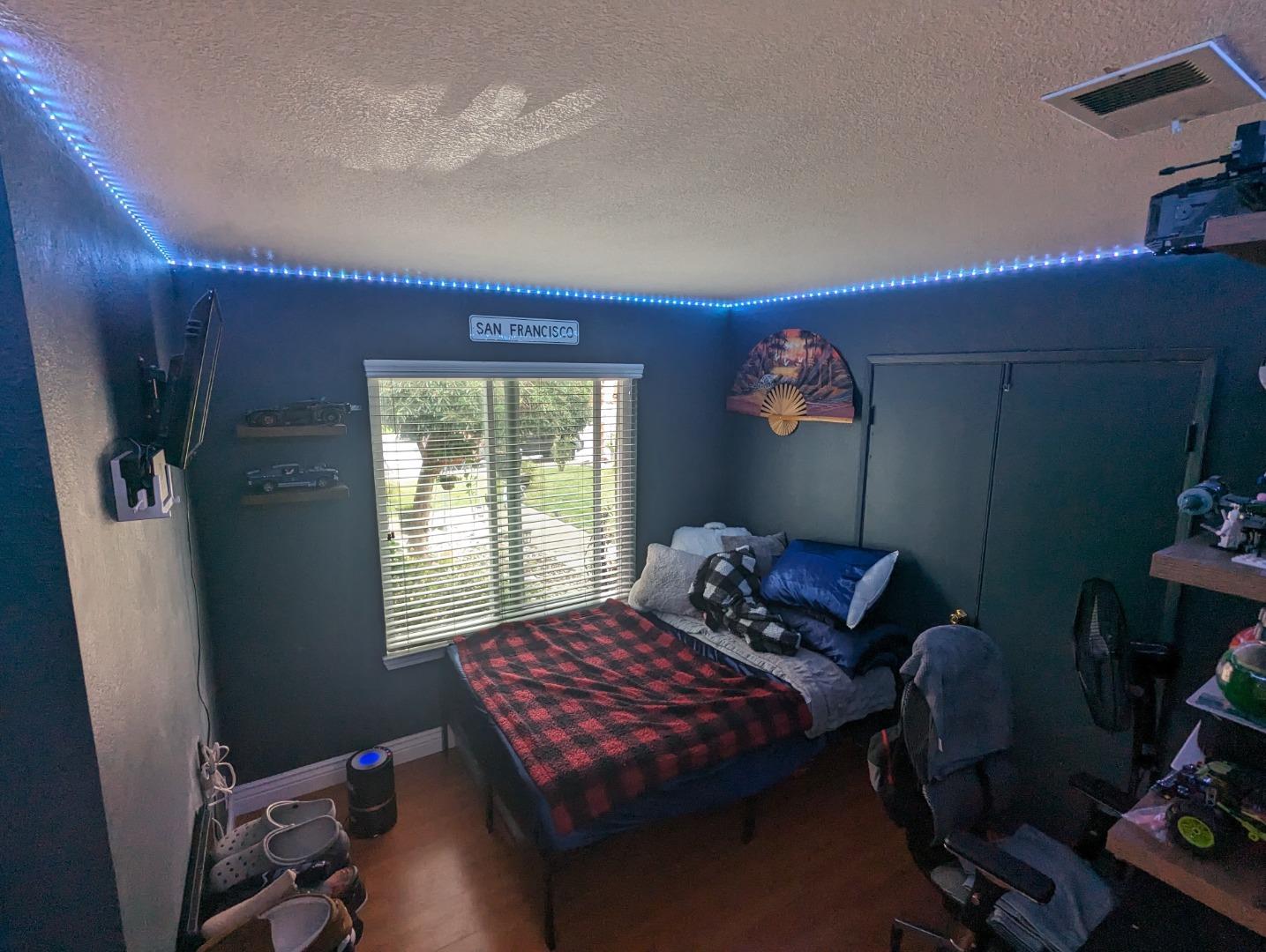 1219 Shoreland DR