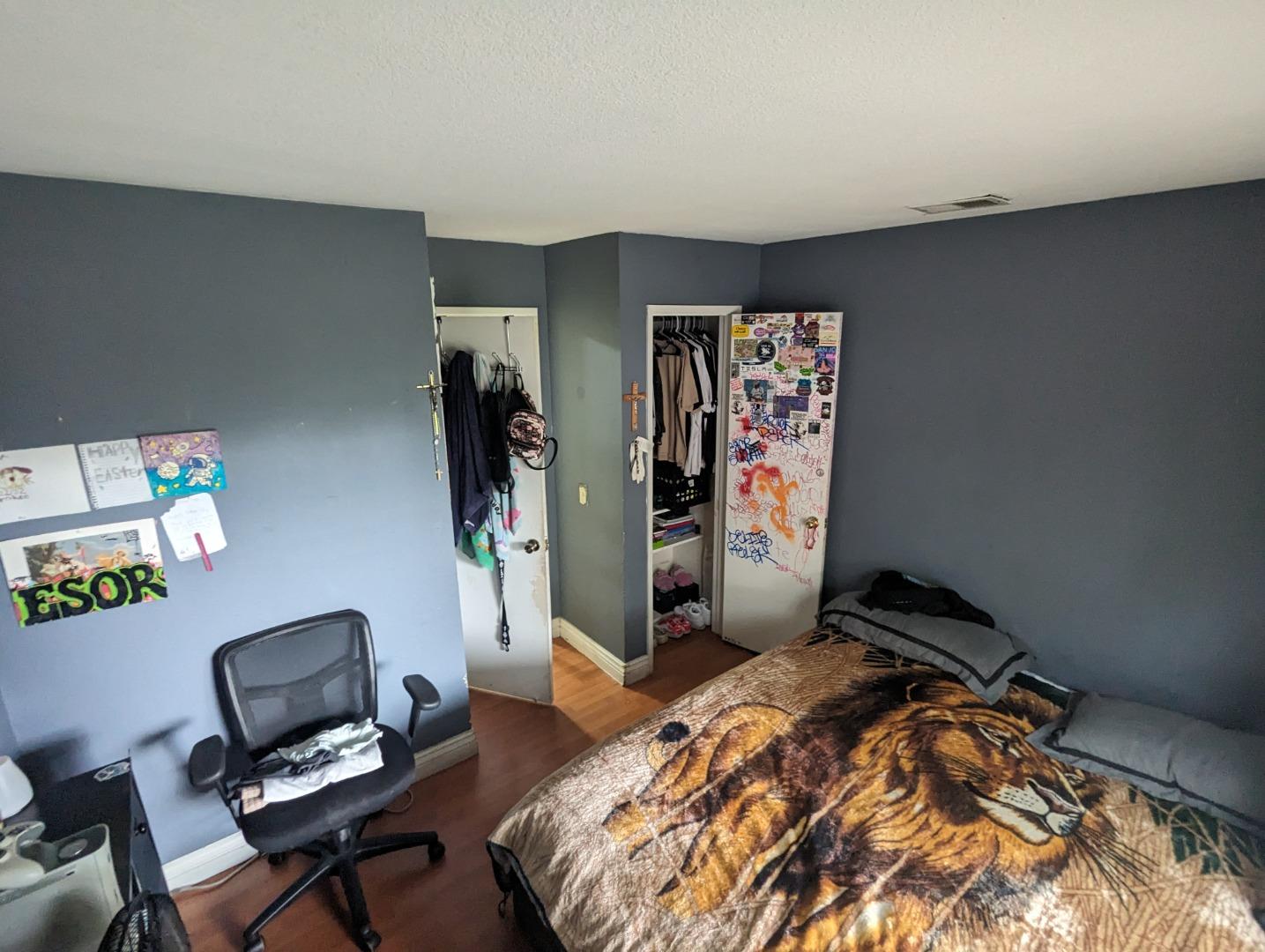 1219 Shoreland DR