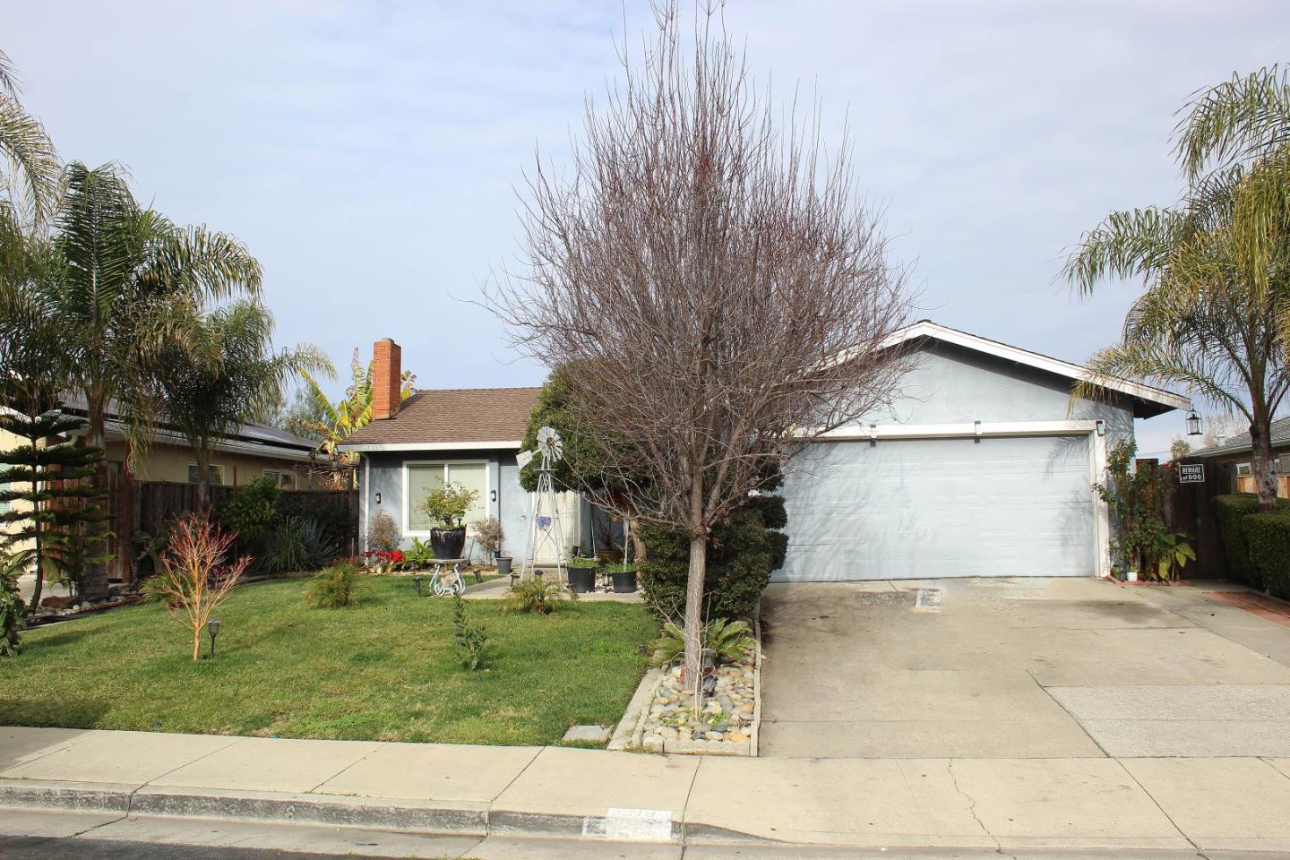 1219 Shoreland DR