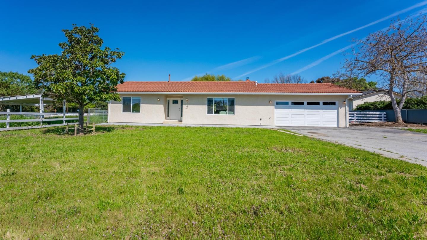 1145 Sherry LN