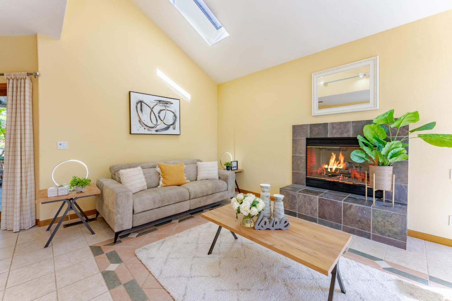 11425 Chula Vista CT