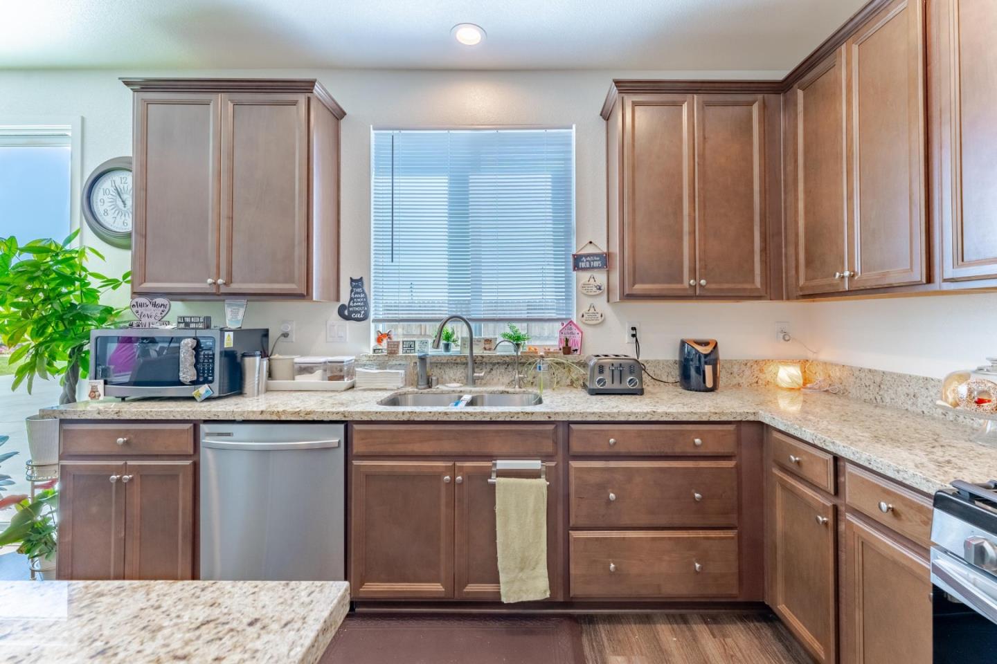 1856 Morro CT