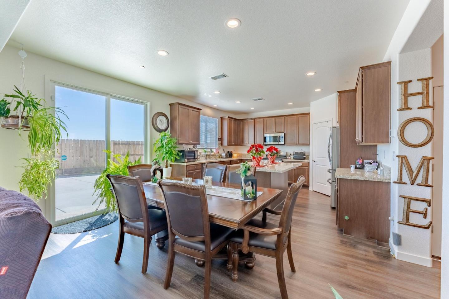 1856 Morro CT