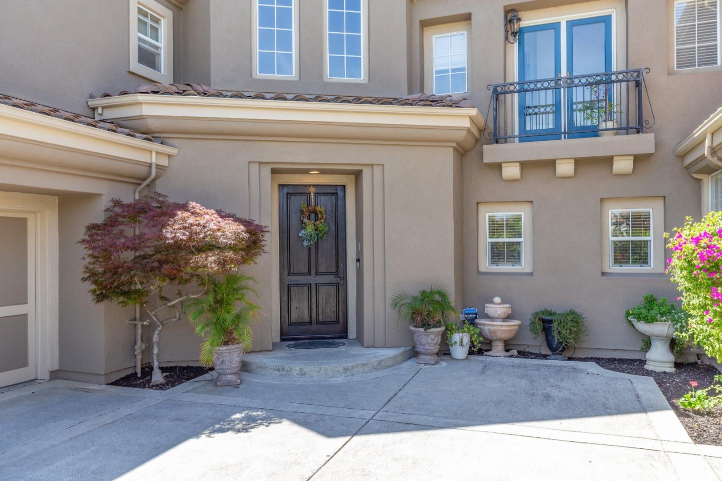 2168 Terrena Valley DR