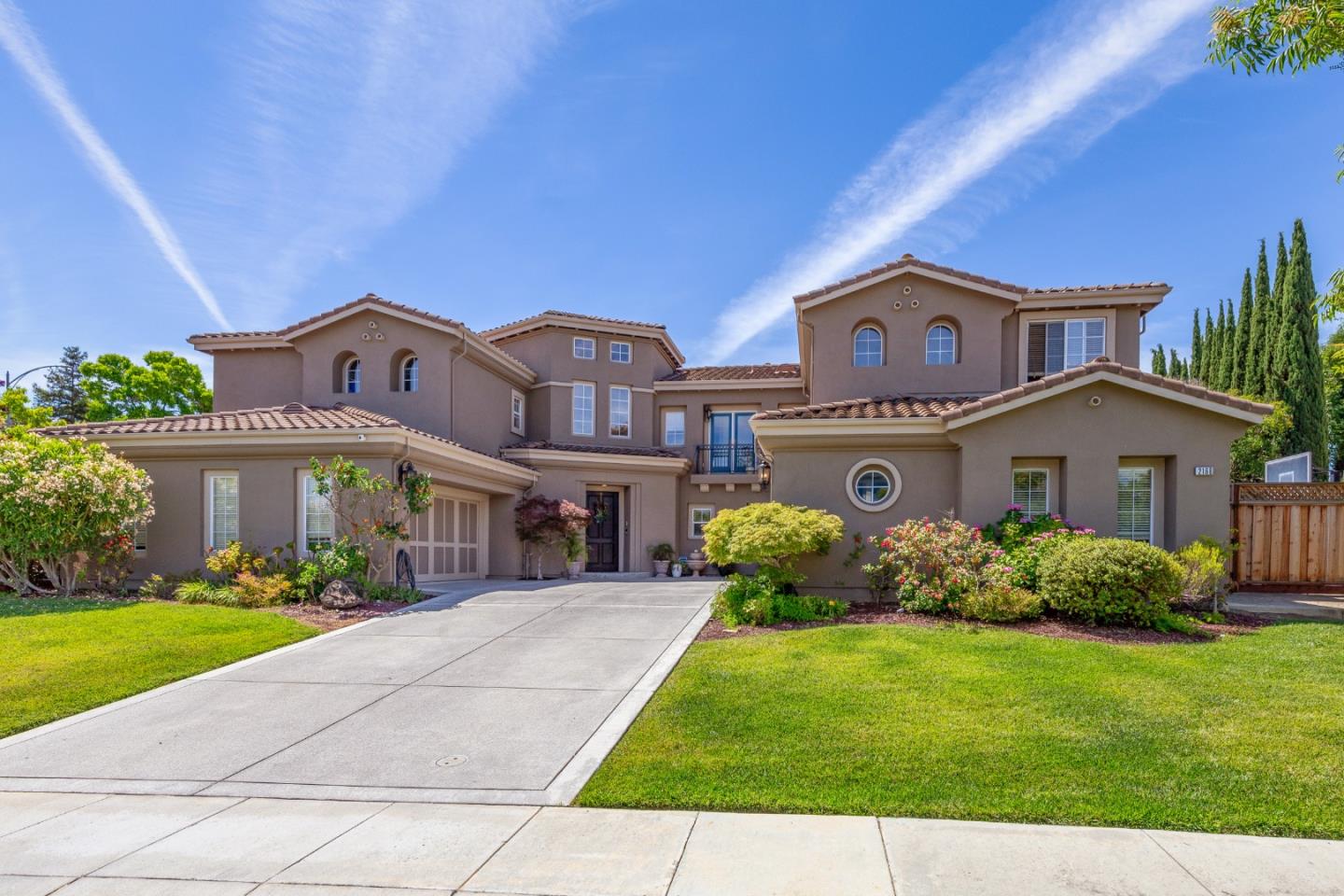 2168 Terrena Valley DR