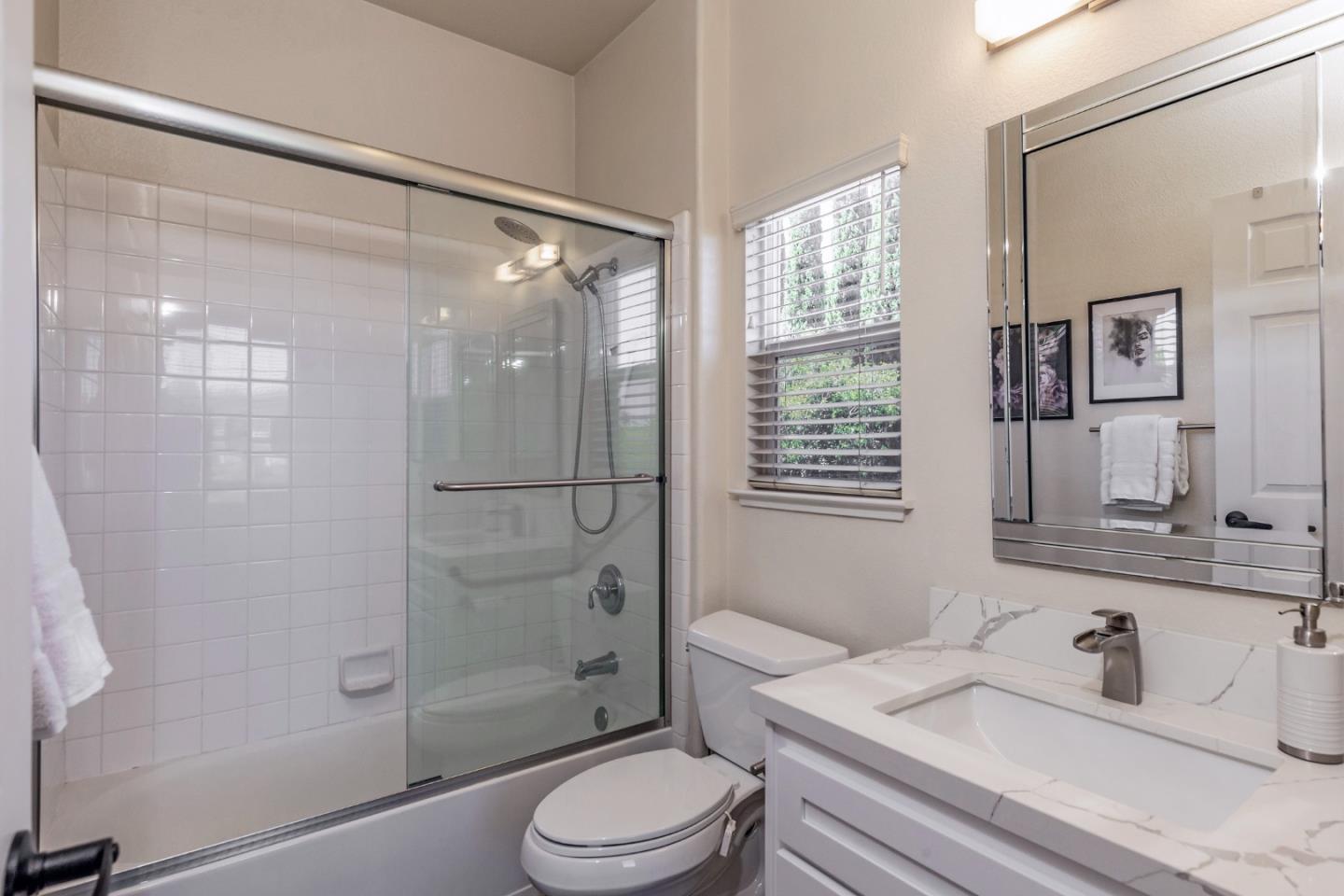 2168 Terrena Valley DR