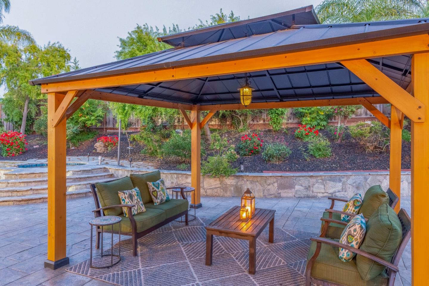 2168 Terrena Valley DR