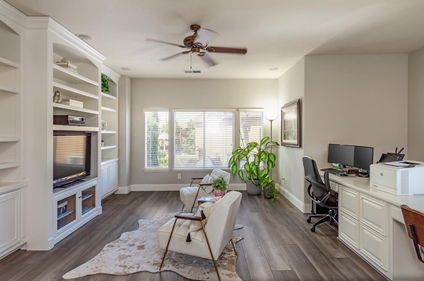 2168 Terrena Valley DR