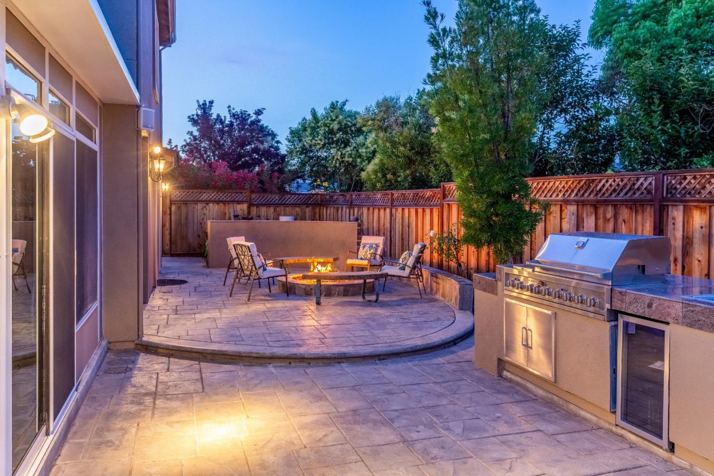 2168 Terrena Valley DR