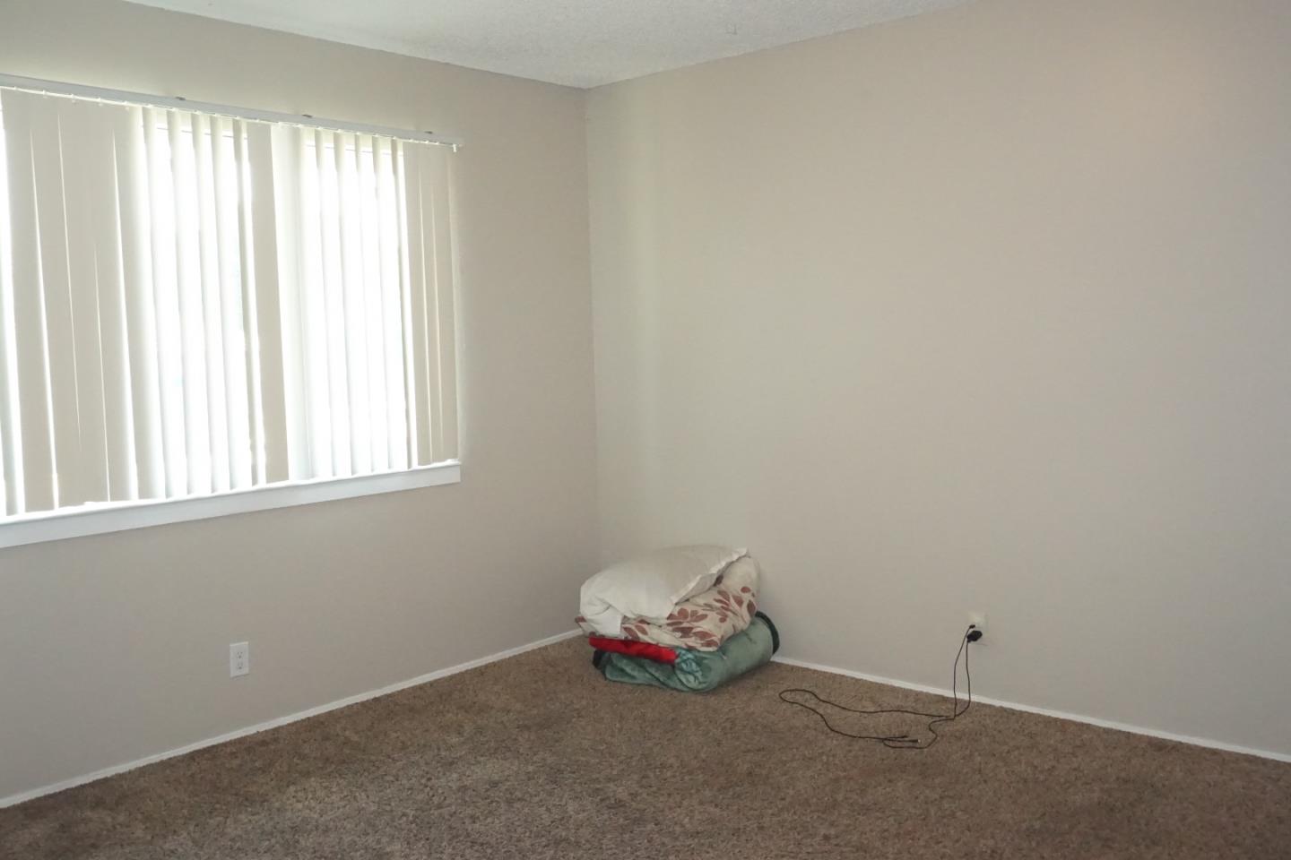 2420 Oxford WAY G44