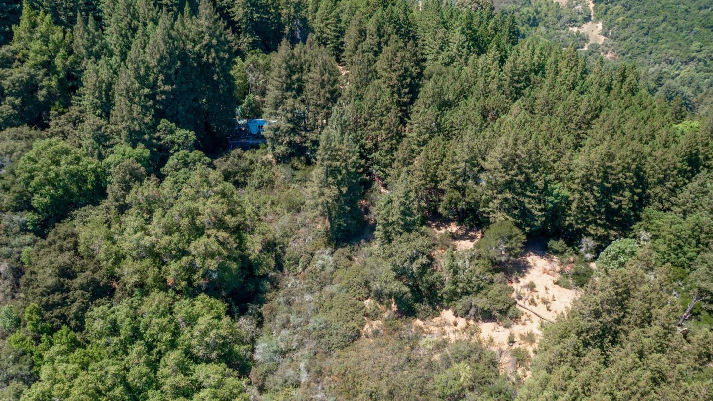 7175 Redwood Retreat RD
