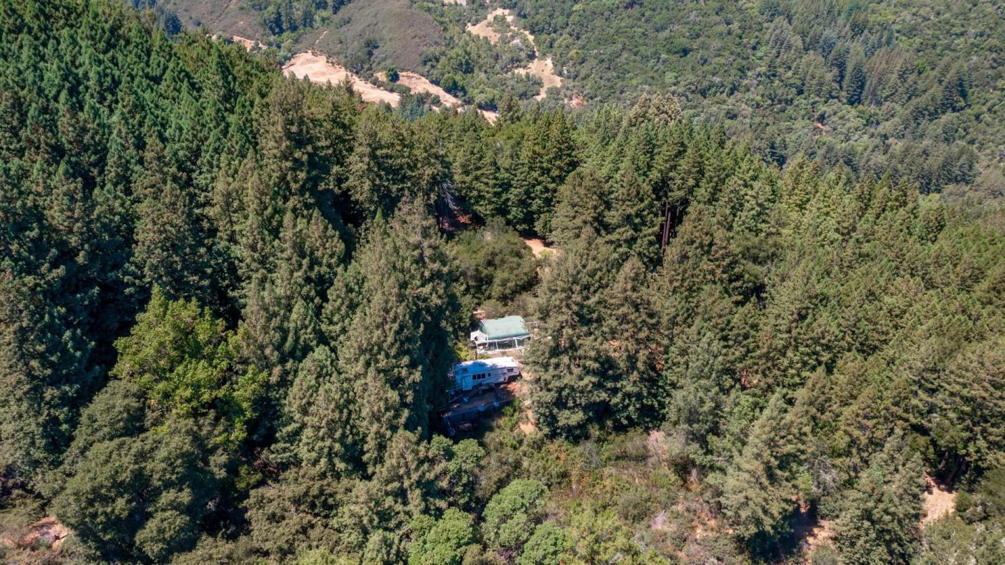 7175 Redwood Retreat RD