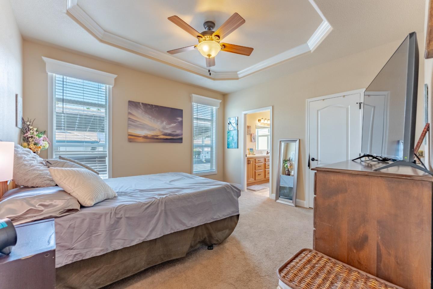 5770 Winfield BLVD 102