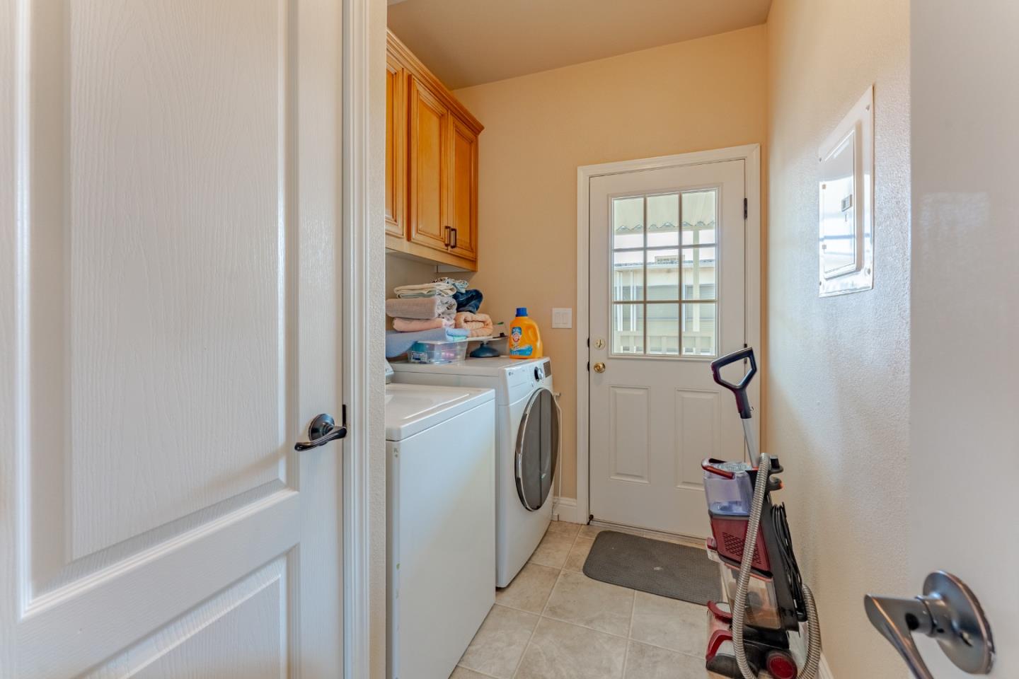 5770 Winfield BLVD 102