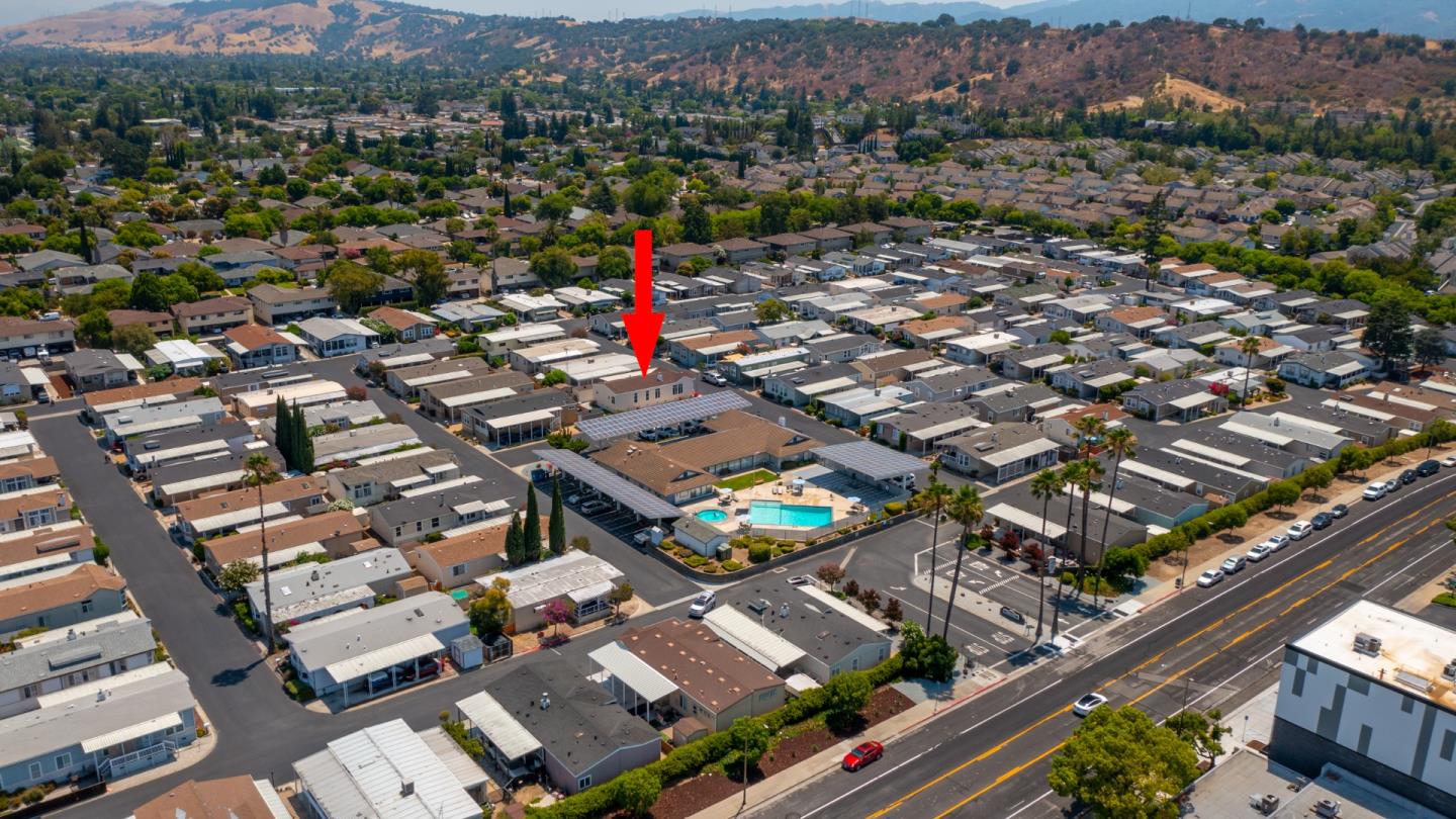 5770 Winfield BLVD 102