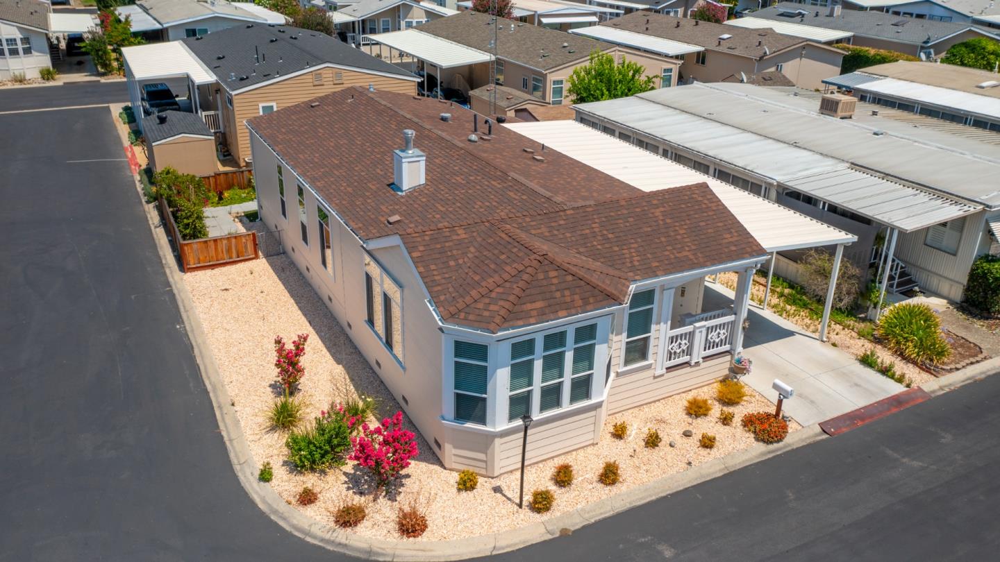 5770 Winfield BLVD 102