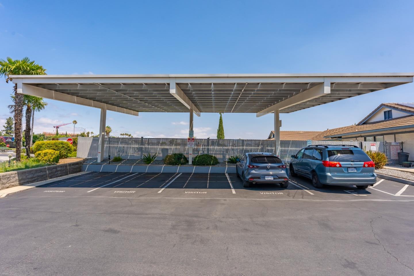 5770 Winfield BLVD 102