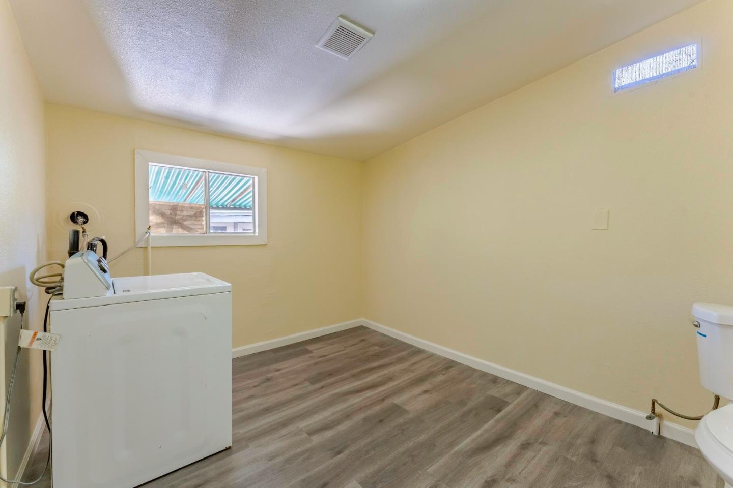 56 Talmadge AVE