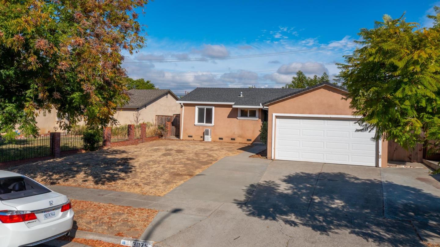 3075 Bigwood DR
