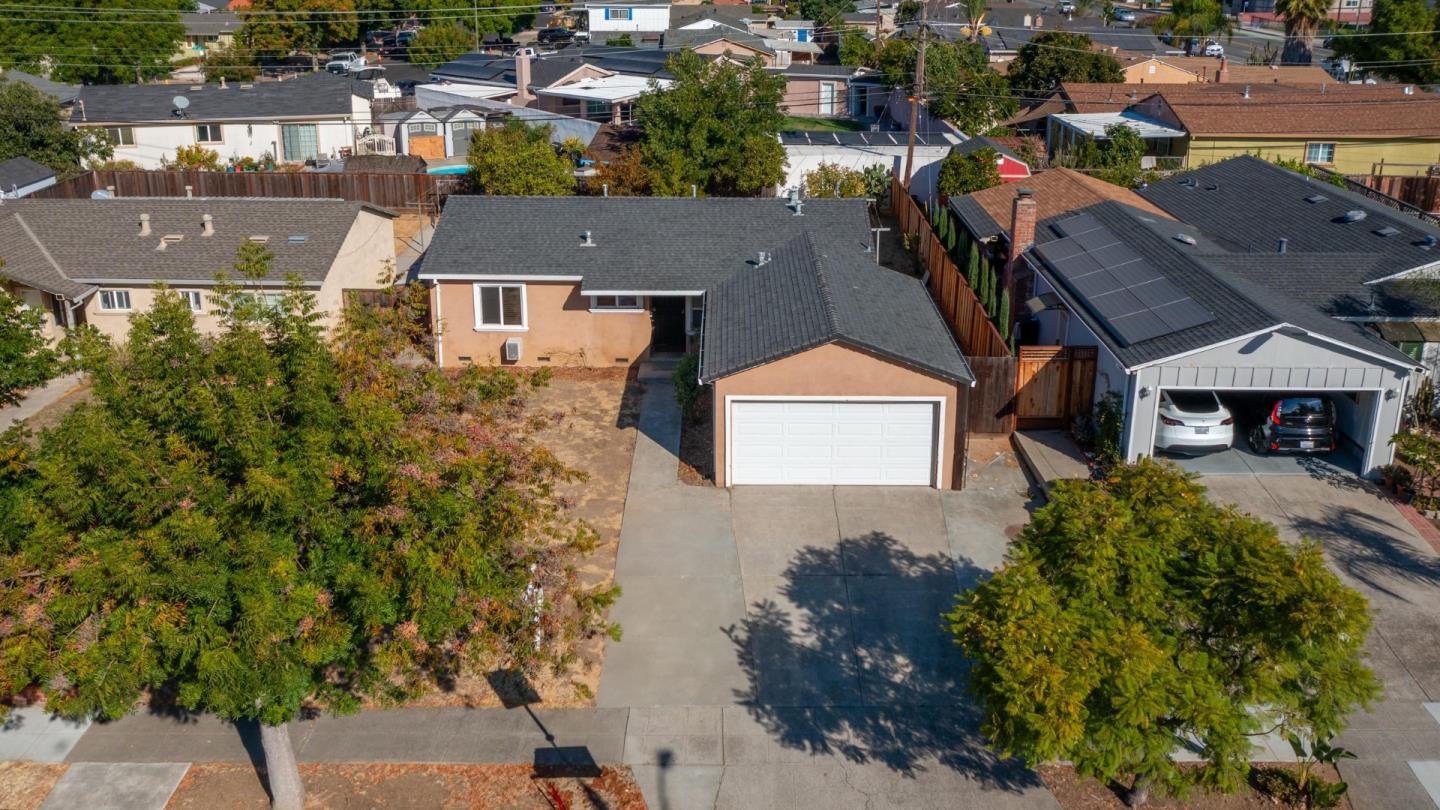3075 Bigwood DR