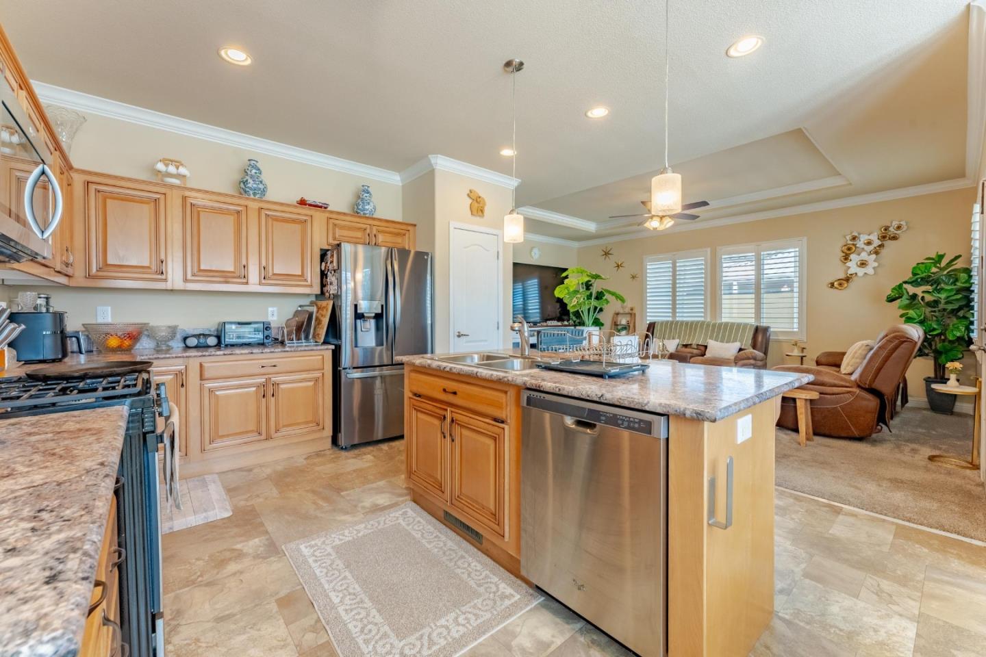3913 Moana WAY 3913