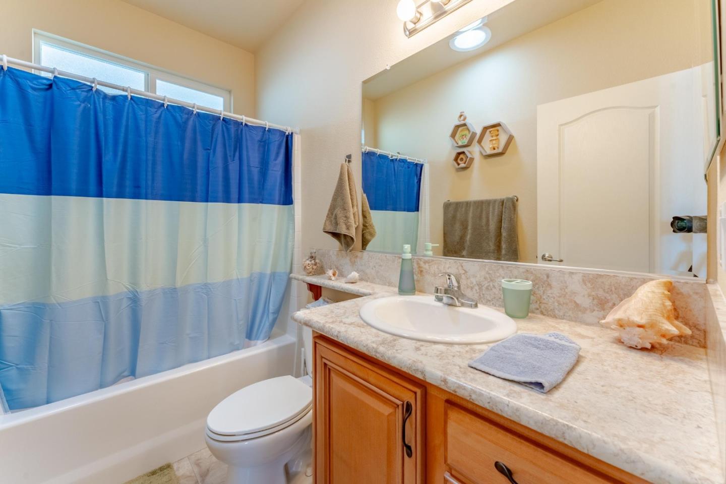 3913 Moana WAY 3913