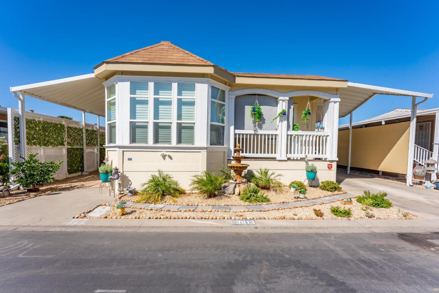 3913 Moana WAY 3913