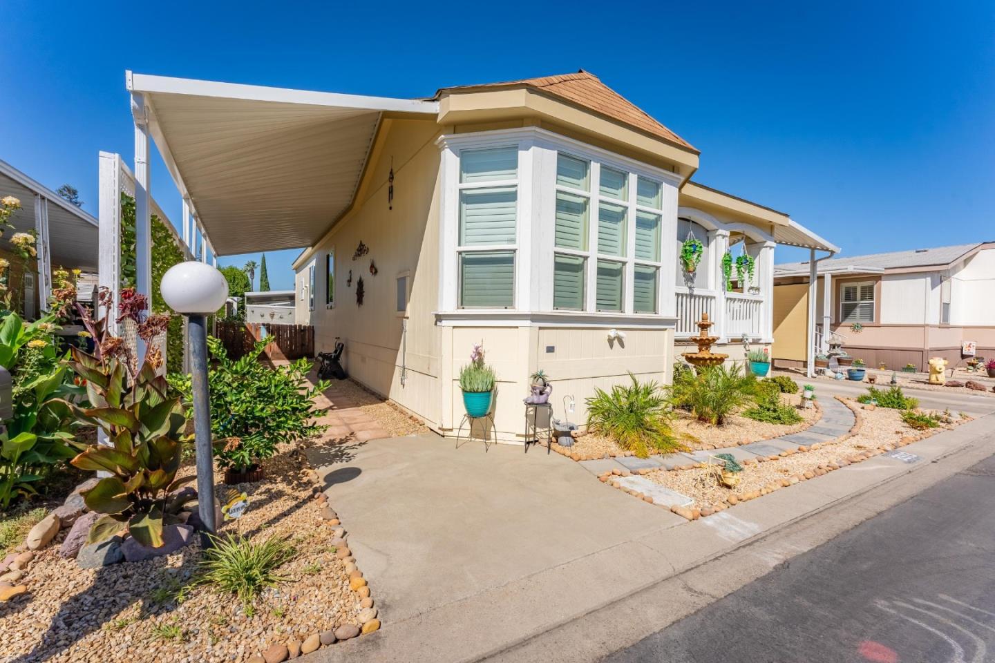 3913 Moana WAY 3913