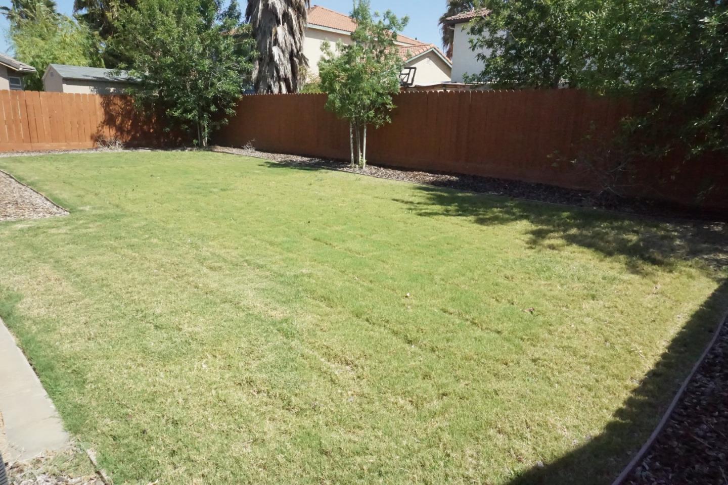 1513 Greenwich DR