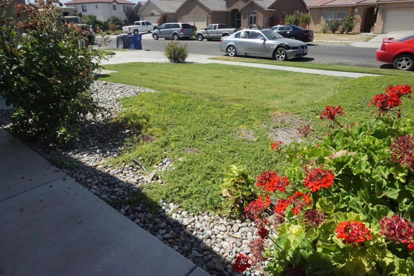 1513 Greenwich DR