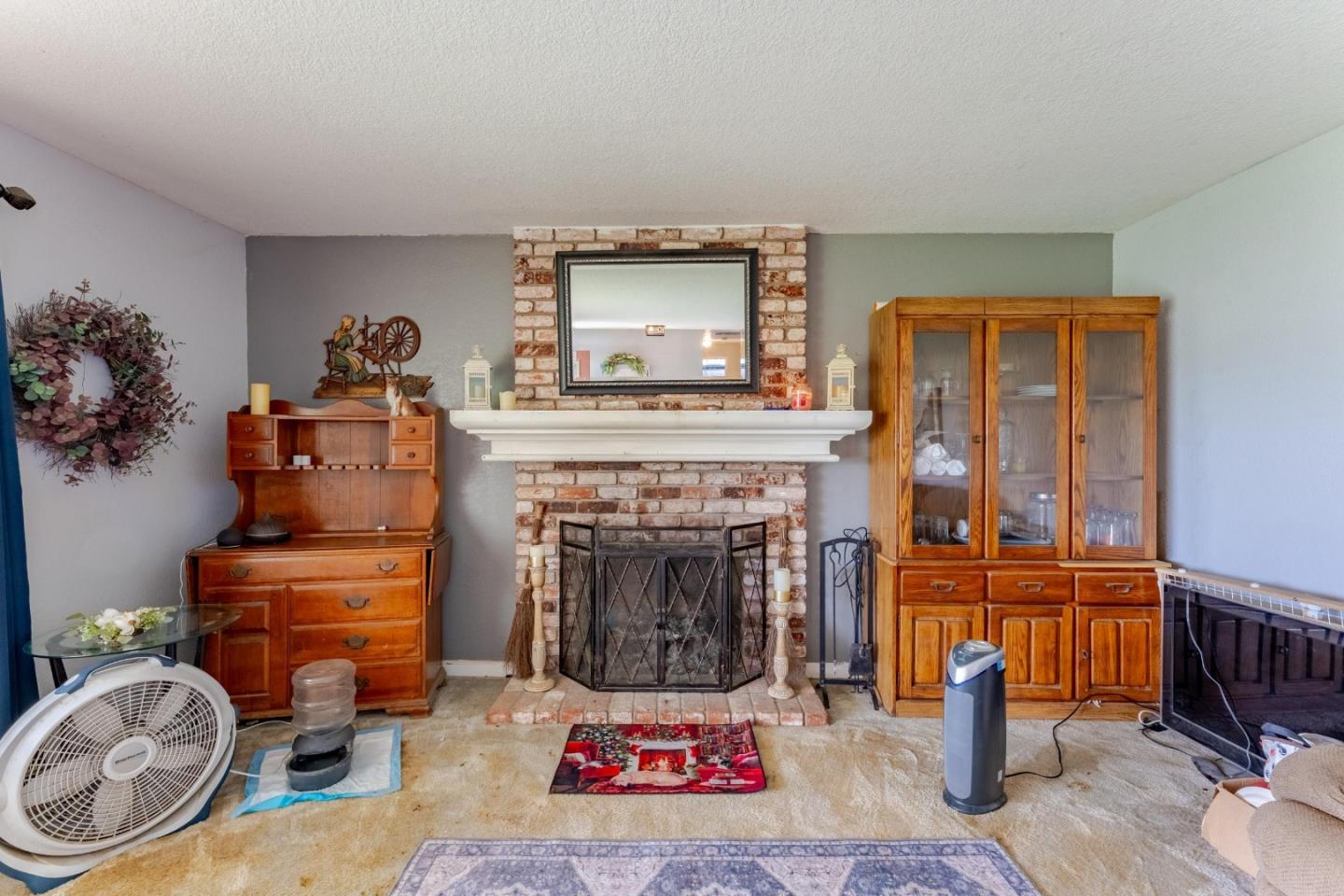 205 Highland AVE