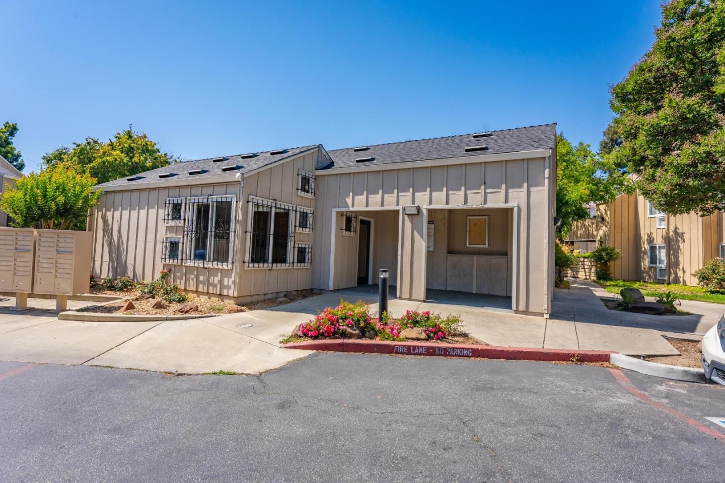 141 Monte Verano Court