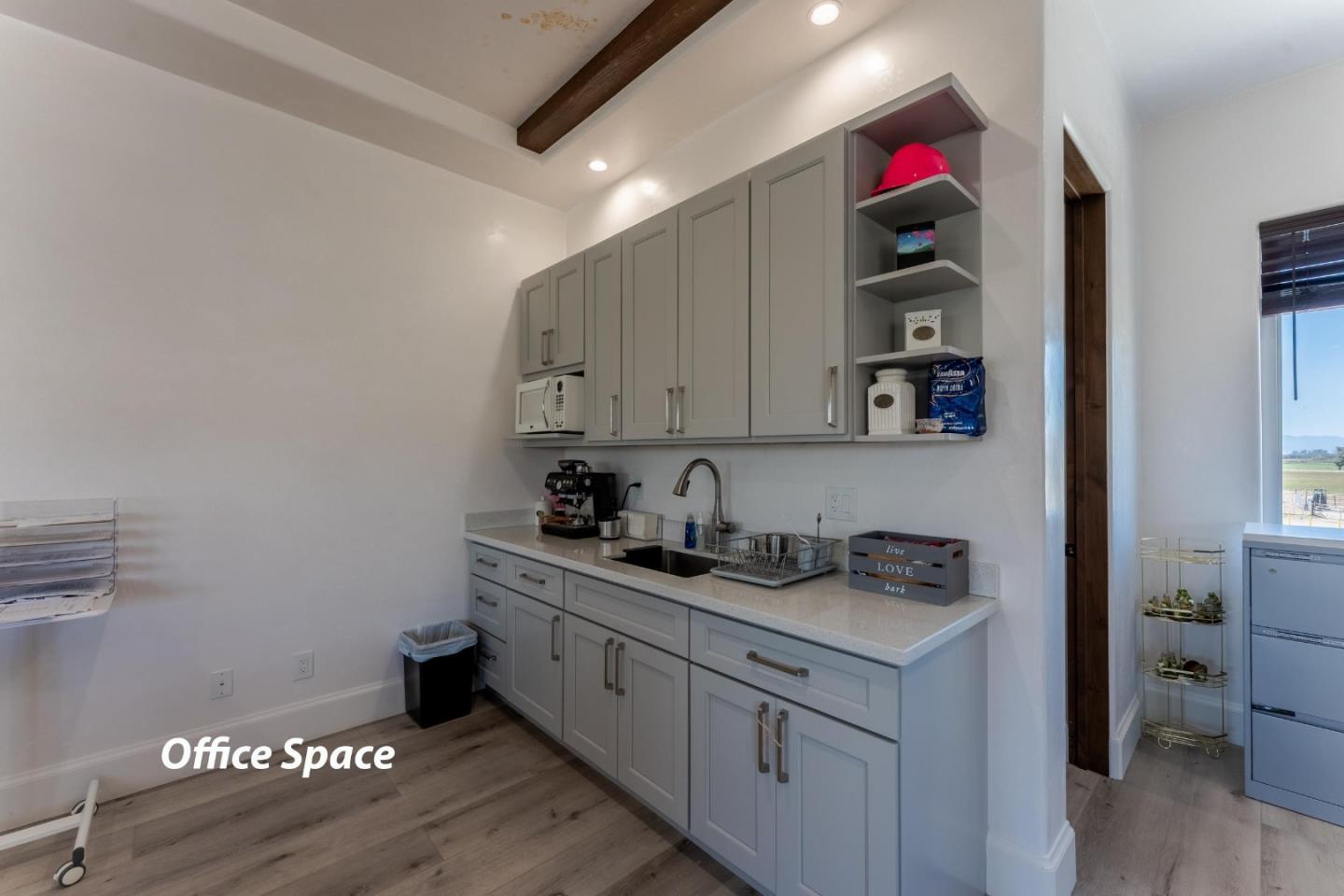 8440 Lovers Lane