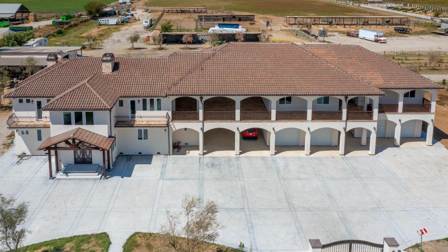 8440 Lovers Lane